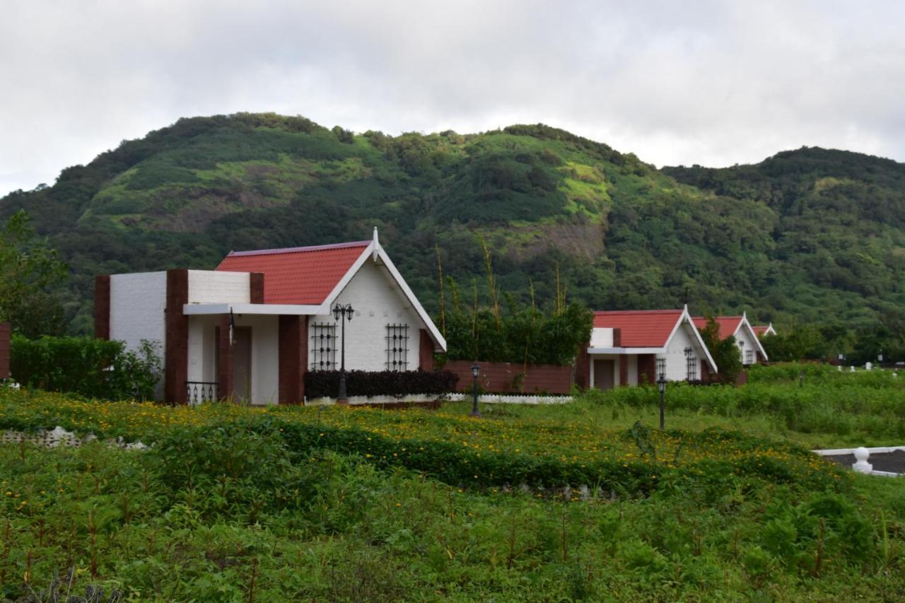 Nostravila Lonavala Esterno foto