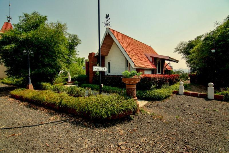 Nostravila Lonavala Esterno foto